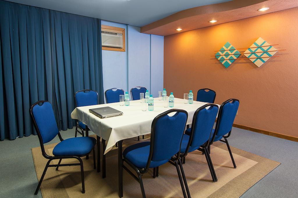 Solis Praia Hotel Itapema Buitenkant foto
