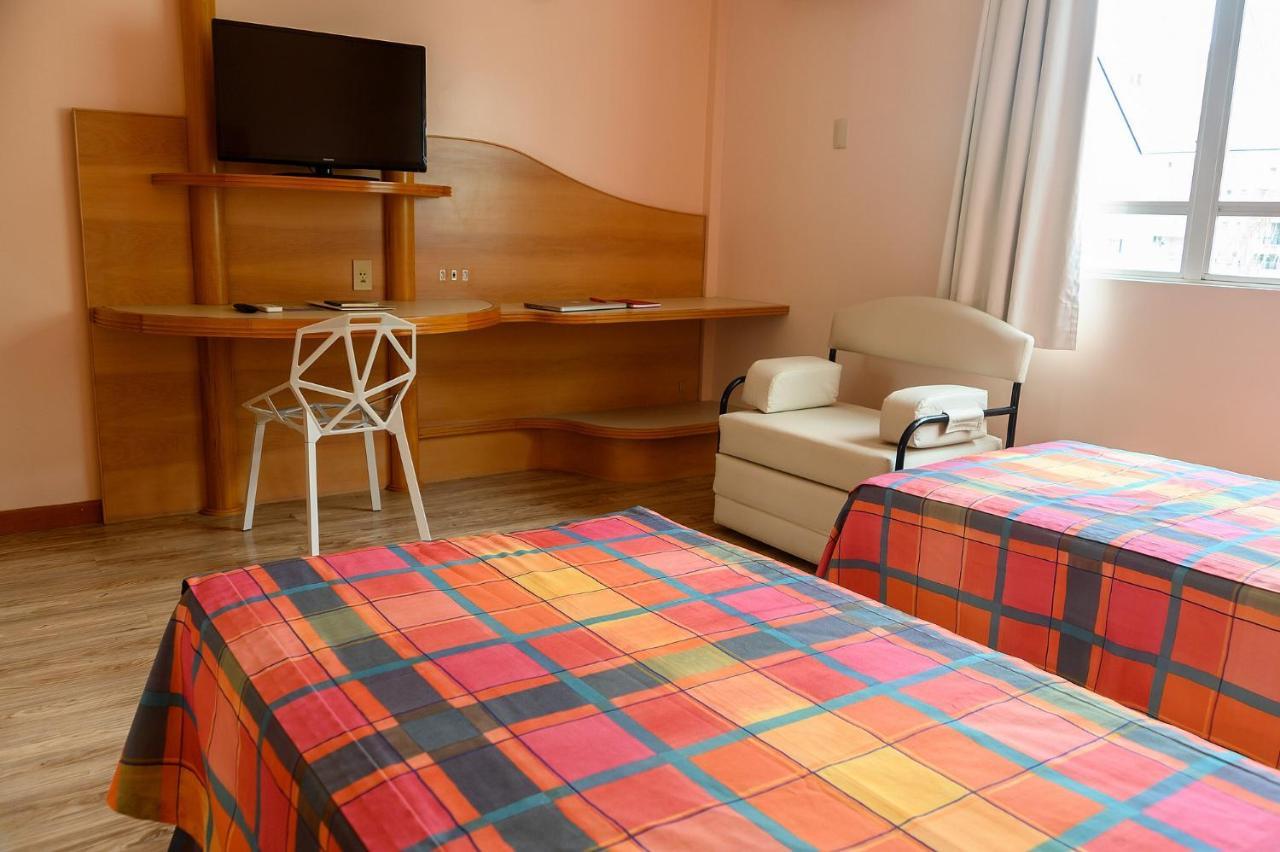Solis Praia Hotel Itapema Buitenkant foto